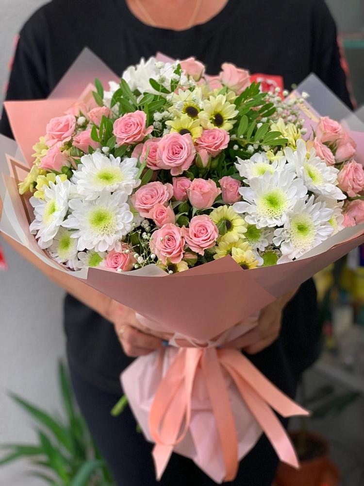 Букет цветов из: Розы и Хризантемы в Покровке