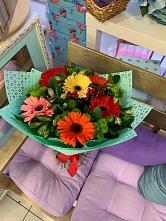 Букет цветов из:  Герберы, Хризантемы и Альстромерии #REPLACE_PRED# Покровке
