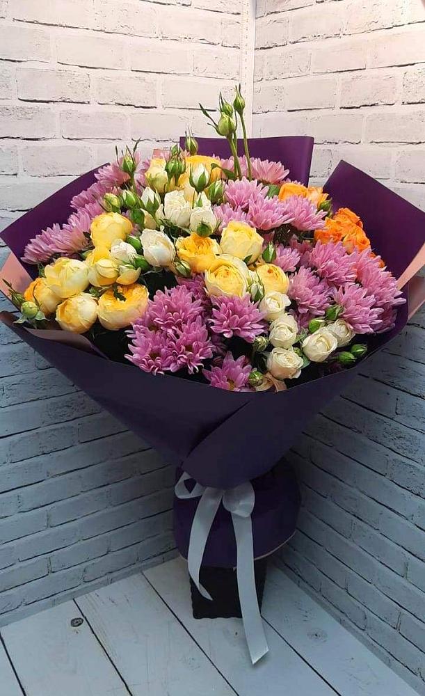 Букет цветов из: Хризантемы и Розы в Покровке