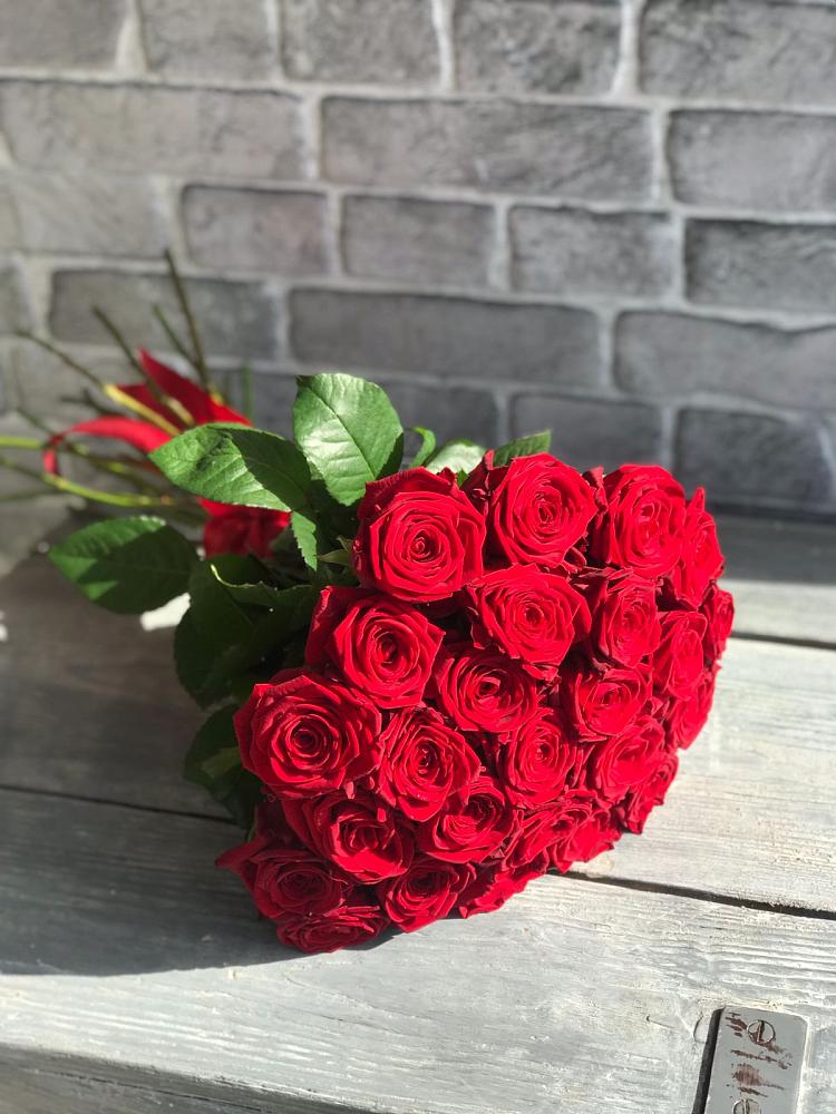 Букет Красные розы Фридом в Покровке