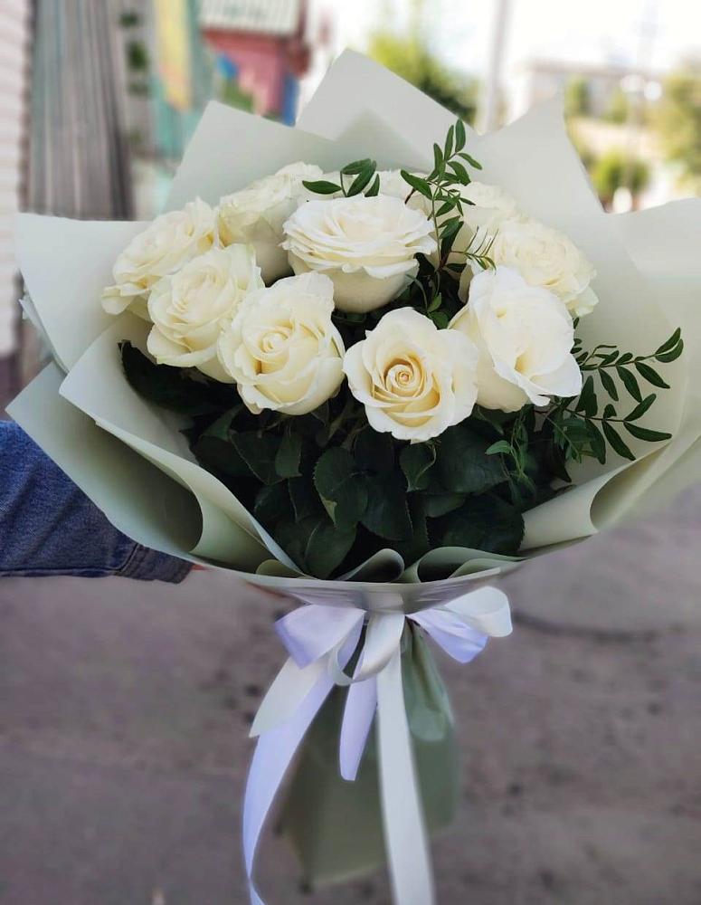 Букет Белые розы Проуд в Покровке