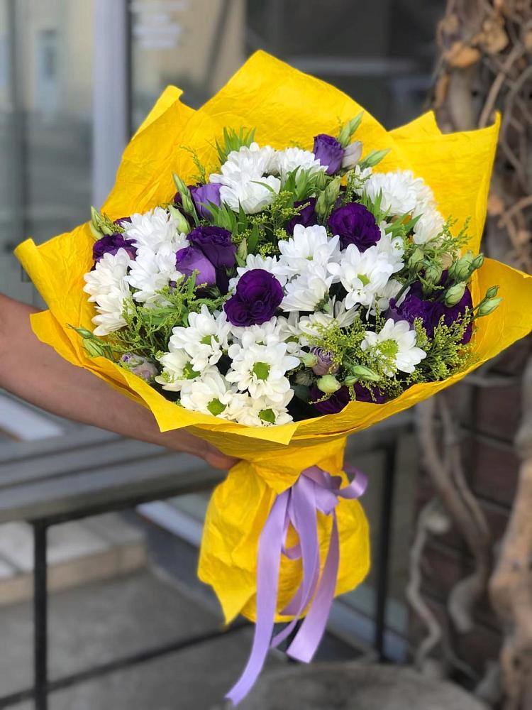 Букет цветов из: Ирисы, Хризантемы и Ромашки в Покровке