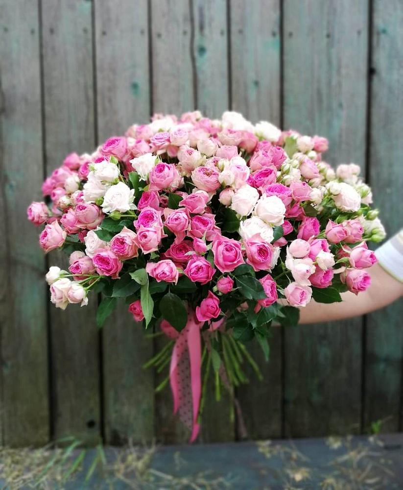 Букет Розовые кустовые розы Натали и Лав Лидия в Покровке