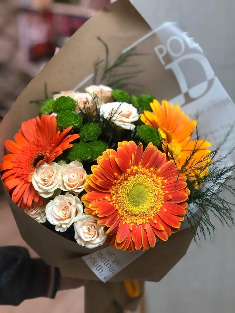 Букет цветов из: Герберы, Хризантемы и Розы в Покровке